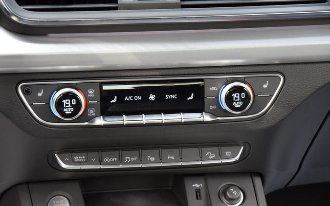 Audi Q5 Sportback cena 246999 przebieg: 5300, rok produkcji 2023 z Lubin małe 781